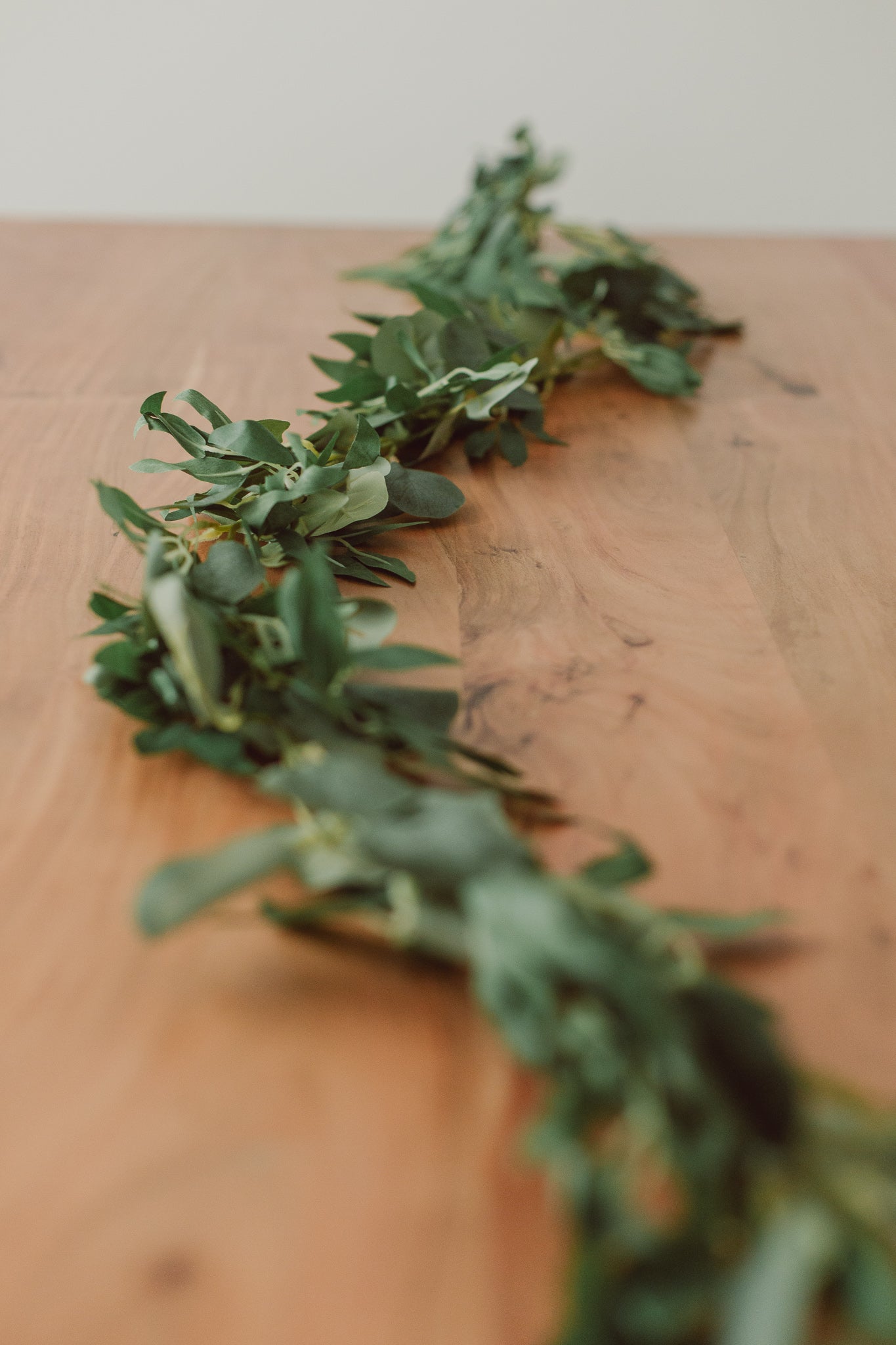 Artificial Eucalyptus + Deep Green Willow | Garland