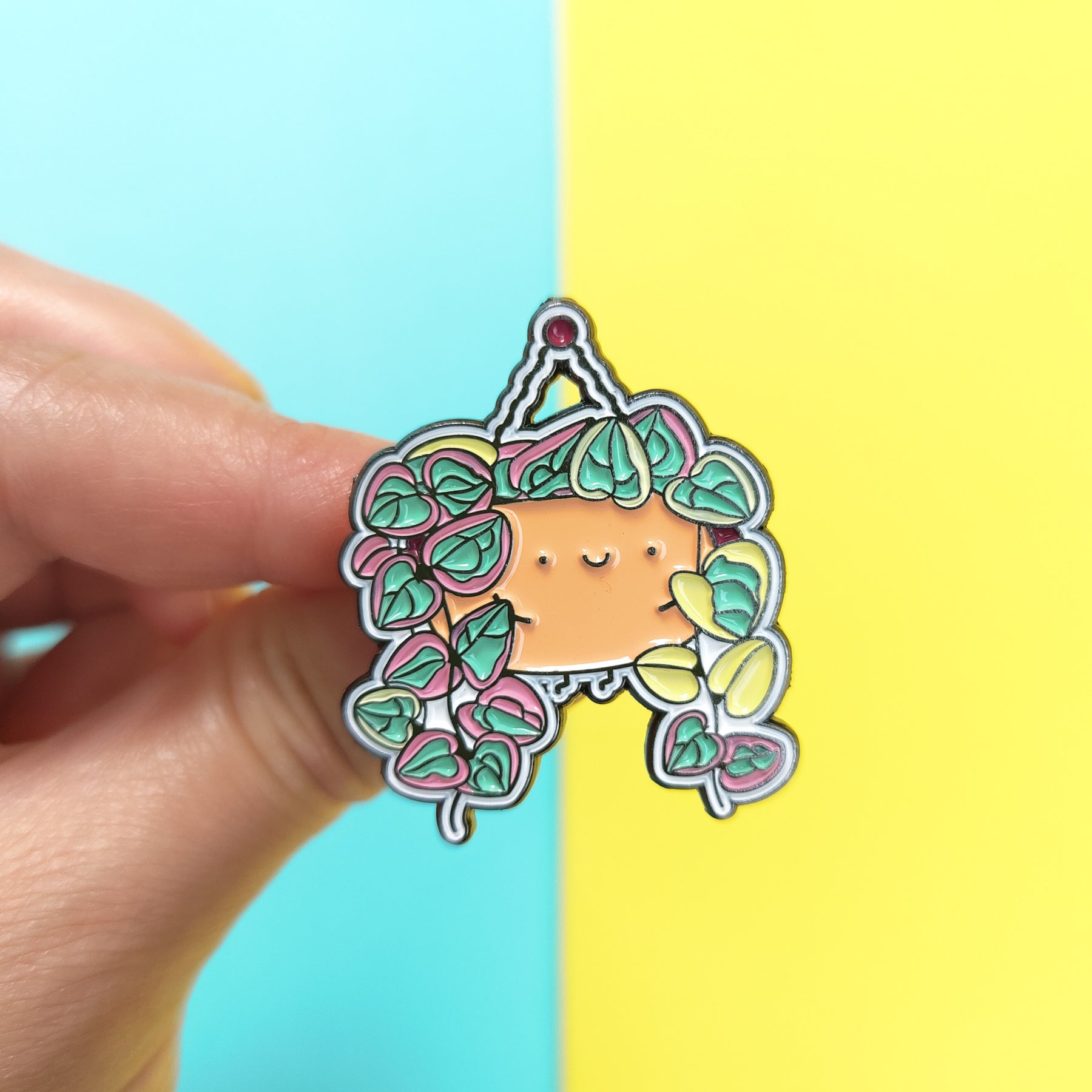 String of Hearts | Soft Enamel Pin