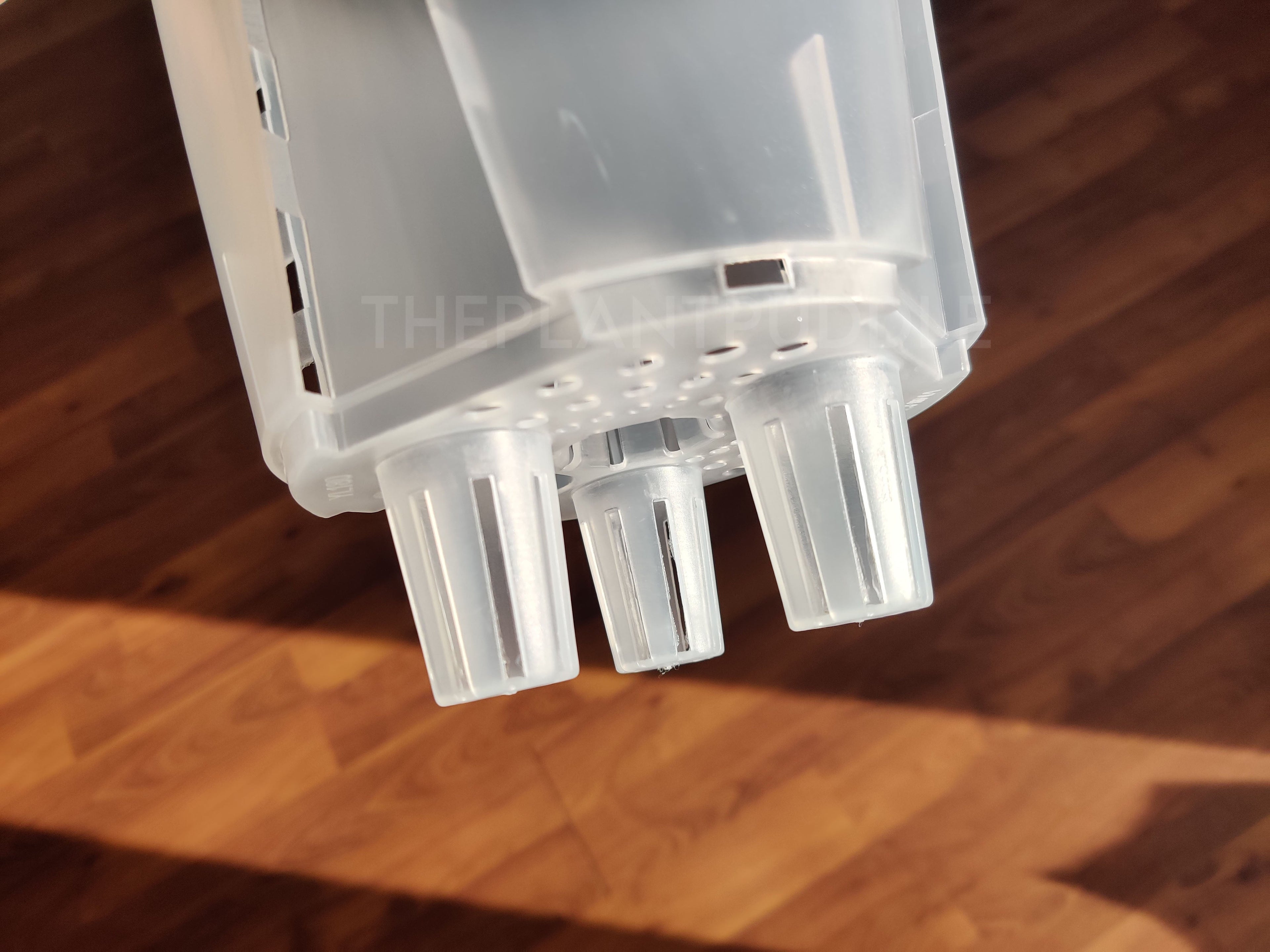 Self Watering Plant Pot | Simplify Your Plant Care