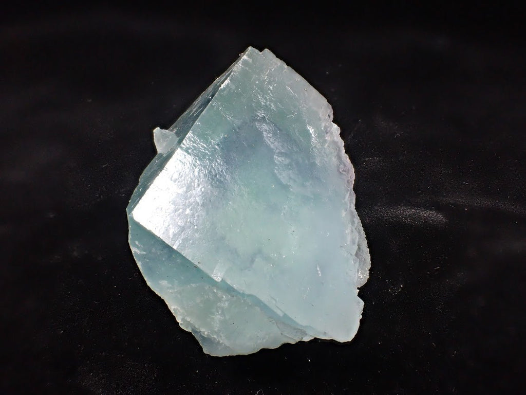 Blue Jelly Fluorite with Deep Square Phantom – Yaogangxian Mine (YGX), China