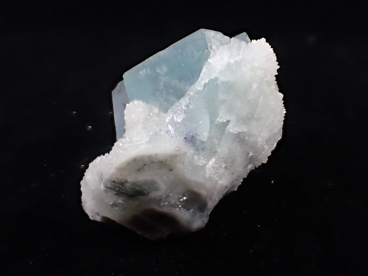 Blue Jelly Fluorite with Phantom | Yaogangxian Mine, China