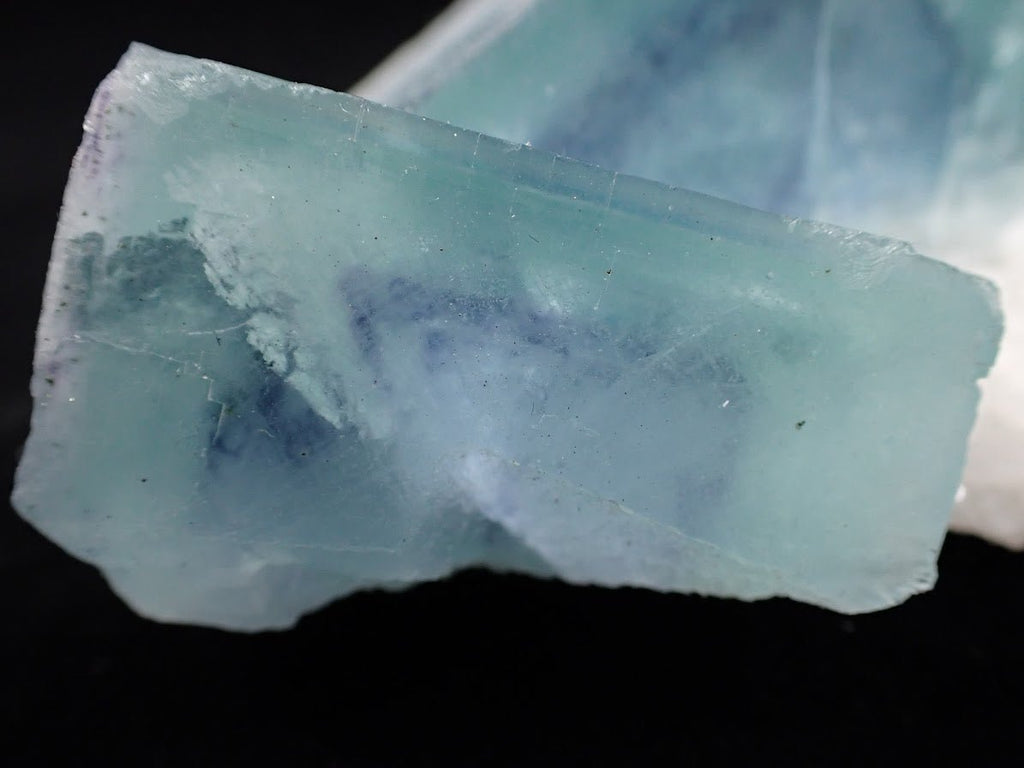 Blue Jelly Fluorite with Phantom Zoning on Quartz | Yaogangxian Mine, China