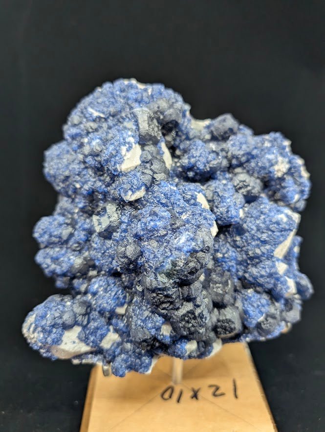 Blueberry Fluorite with Cubic "Window" Formation | Specimen | Inner Mongolia