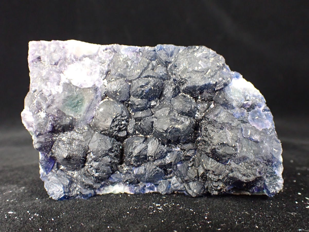 Botryoidal Blueberry Fluorite with Zoning | Huanggang Mine, Inner Mongolia