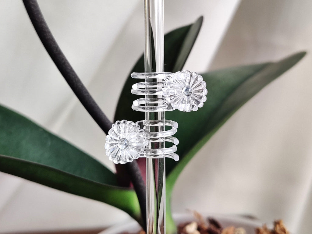 Clear Flower Clips | Blends Right In With Your Plants