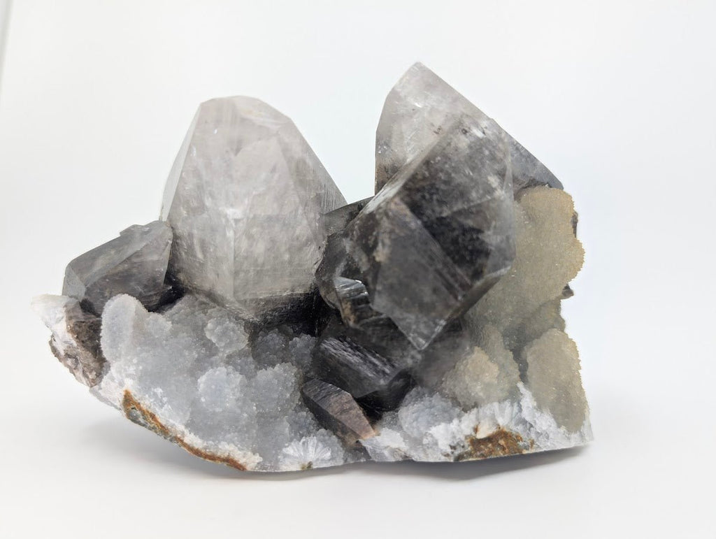 Dogtooth Calcite with Dendritic Inclusions and Sugar Sphalerite – Fujian, China