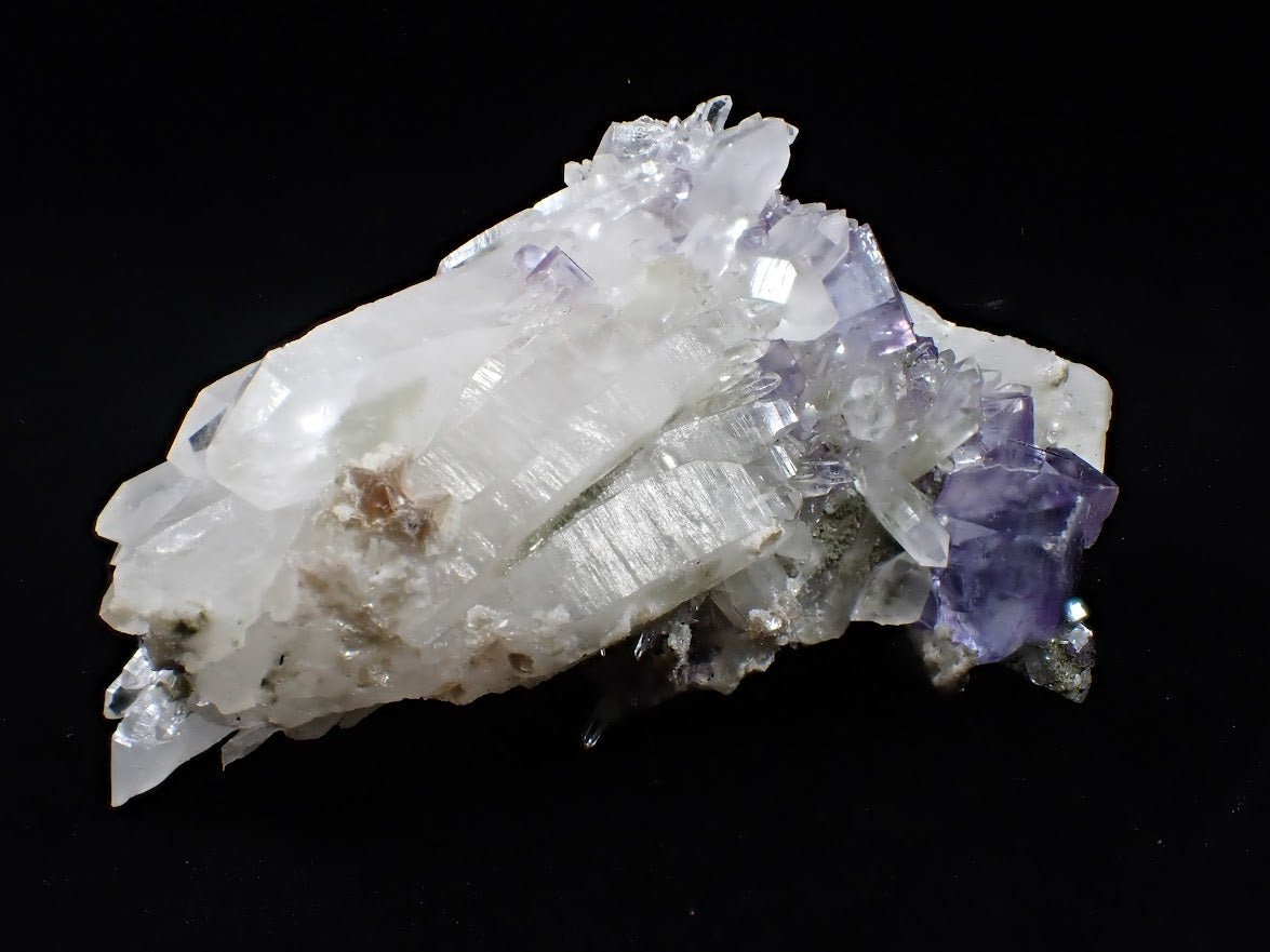 Fluorite on Quartz with Chlorite | UV Reactive | Yaogangxian Mine, China