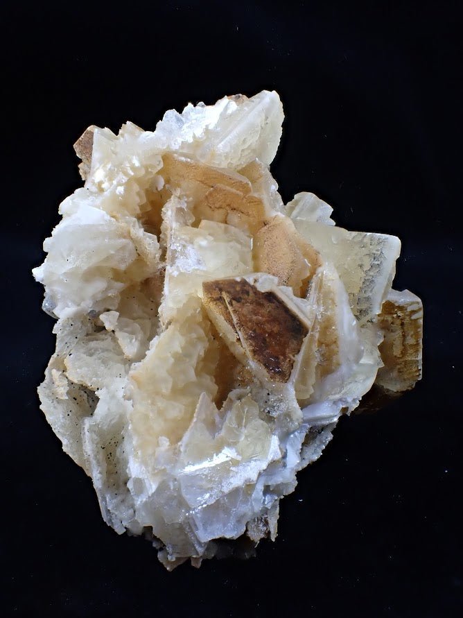 Golden Petal Calcite | Huanggang Mine, Inner Mongolia