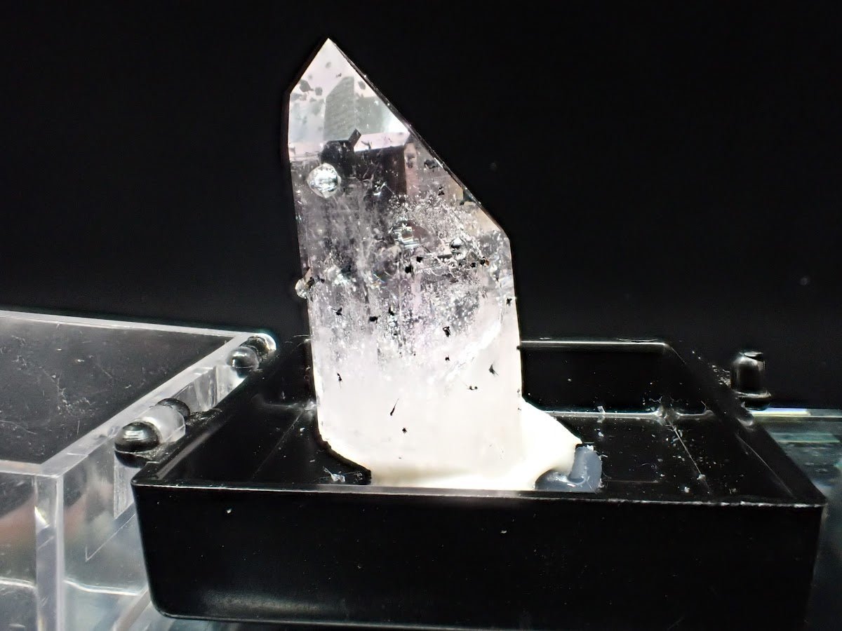 High-Clarity Inclusion Quartz with Skeletal Features – Goboboseb Mountains, Namibia – Collector Specimen (30mm)