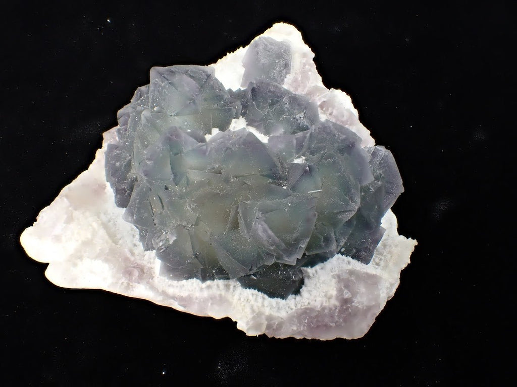Purple-Cored De’an Fluorite | UV Reactive | Jiangxi Province, China