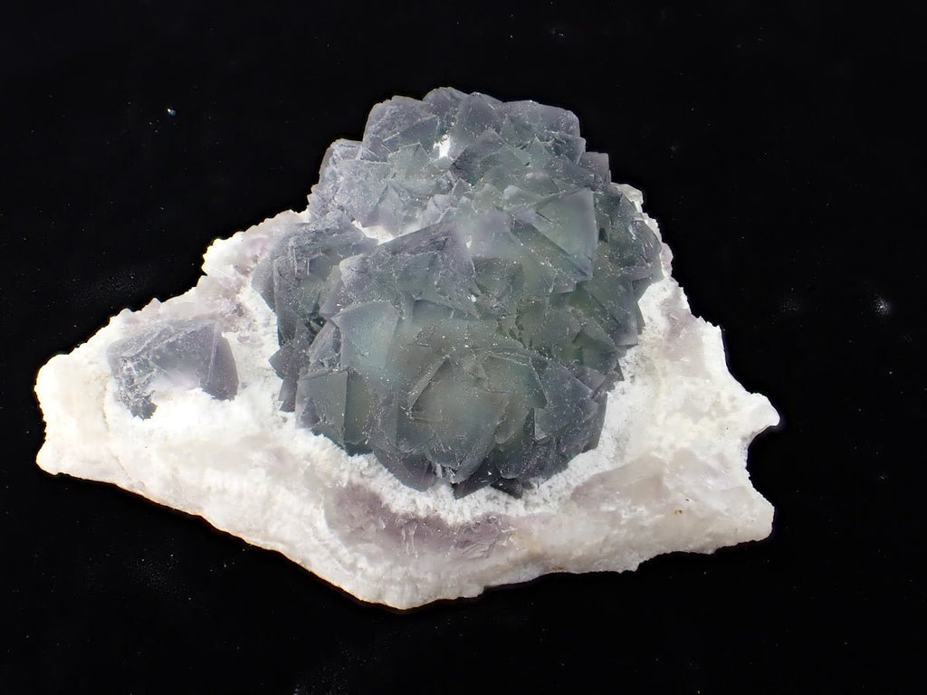 Purple-Cored De’an Fluorite | UV Reactive | Jiangxi Province, China