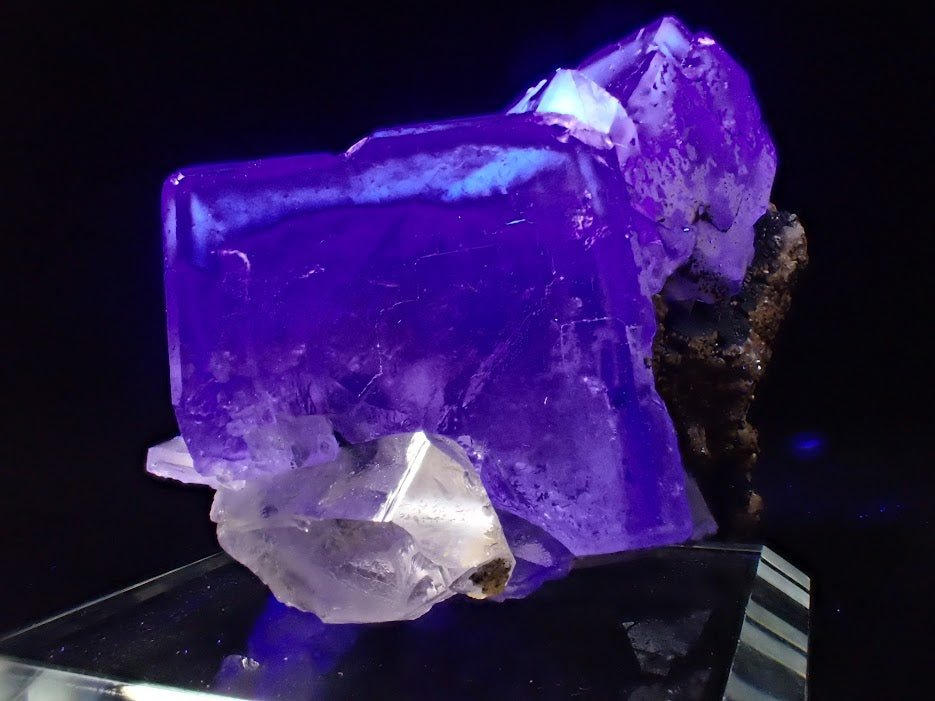 Purple Fluorite with Quartz and Mica – YGX Mine, China