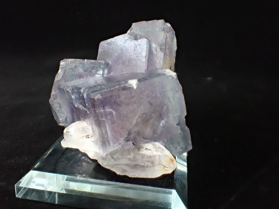 Purple Fluorite with Quartz and Mica – YGX Mine, China