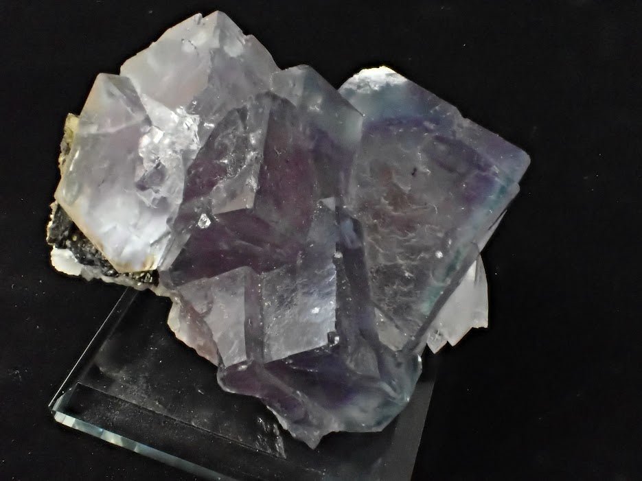 Purple Fluorite with Quartz and Mica – YGX Mine, China