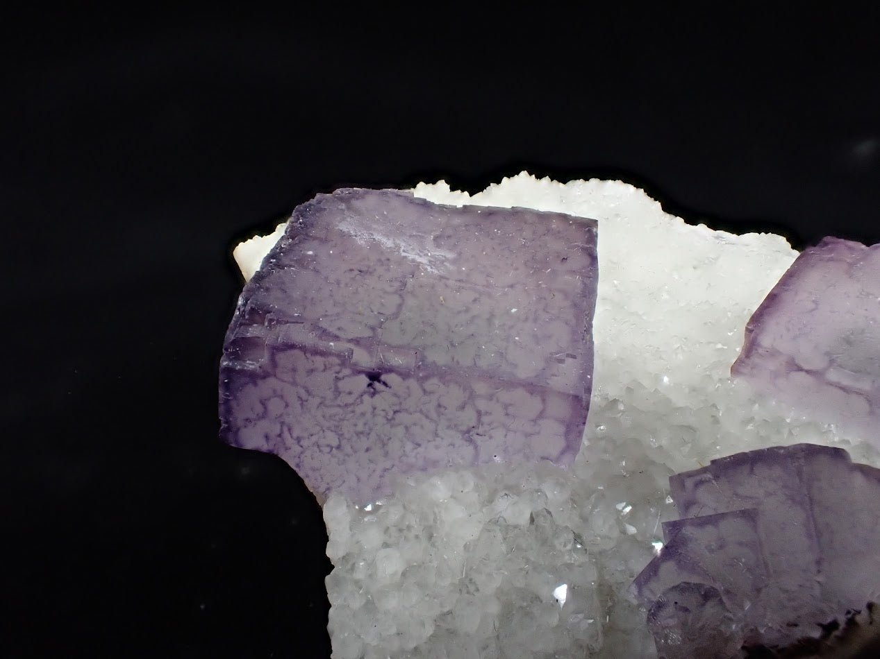 QR Code Window Fluorite with Phantom – Guizhou, China