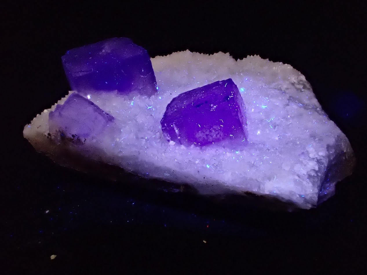 QR Code Window Fluorite with Phantom – Guizhou, China