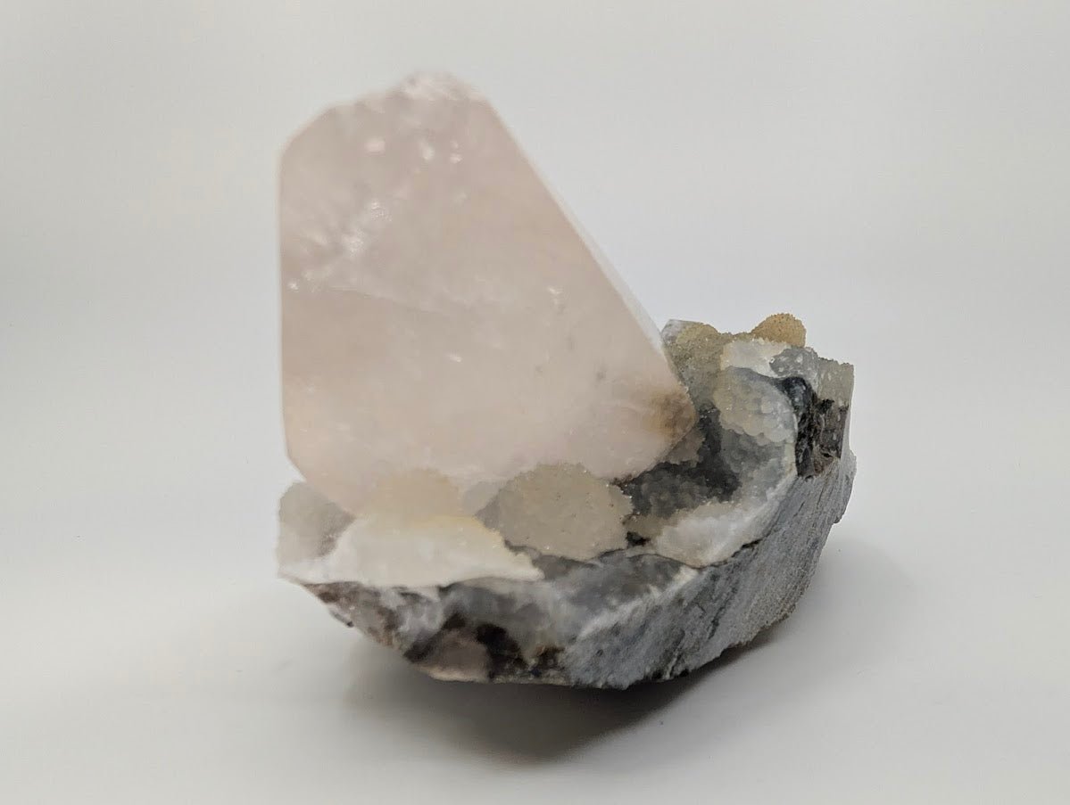 Dogtooth Calcite with Sugar Sphalerite | UV Reactive | Fujian, China