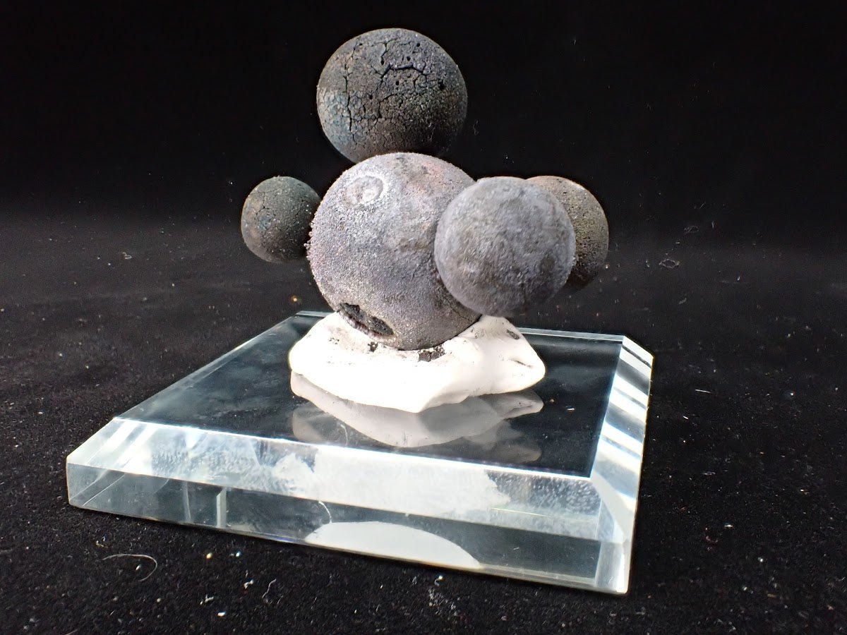 Spherical Chalcopyrite Cluster | Tonglushan Mine, China