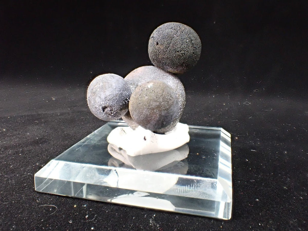 Spherical Chalcopyrite Cluster | Tonglushan Mine, China