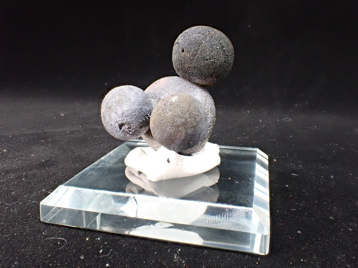 Spherical Chalcopyrite Cluster | Tonglushan Mine, China