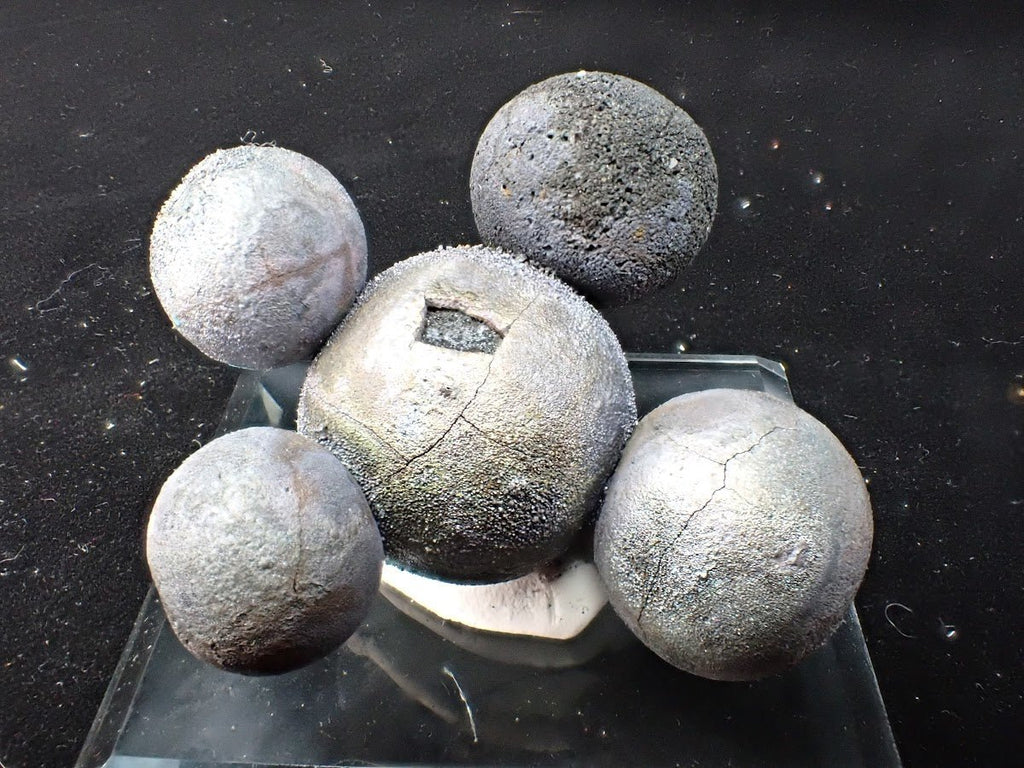 Spherical Chalcopyrite Cluster | Tonglushan Mine, China