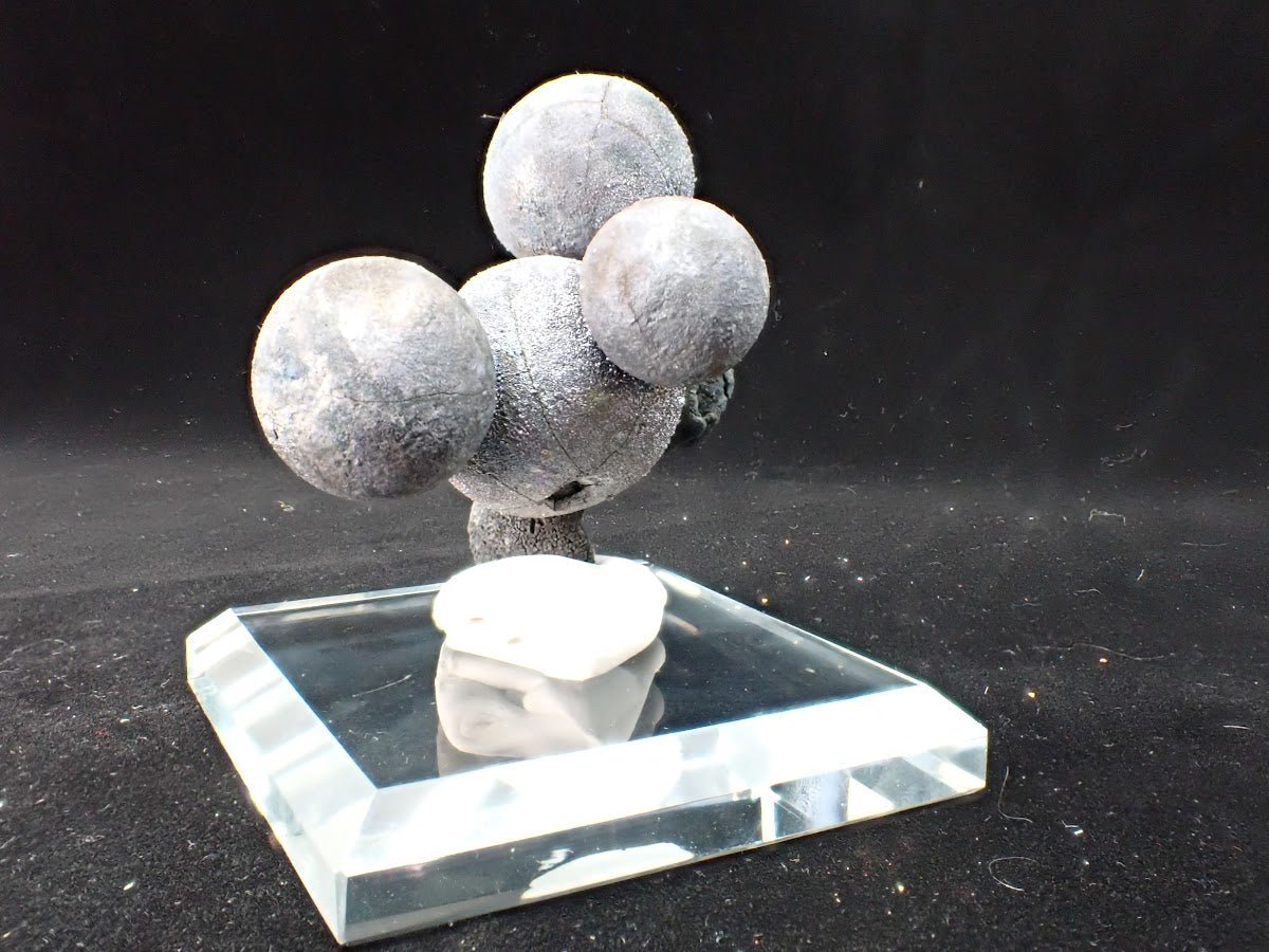 Spherical Chalcopyrite Cluster | Tonglushan Mine, China