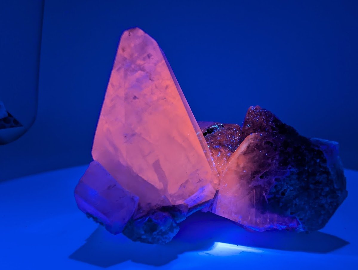 Striking Dogtooth Calcite with Dendritic Inclusions