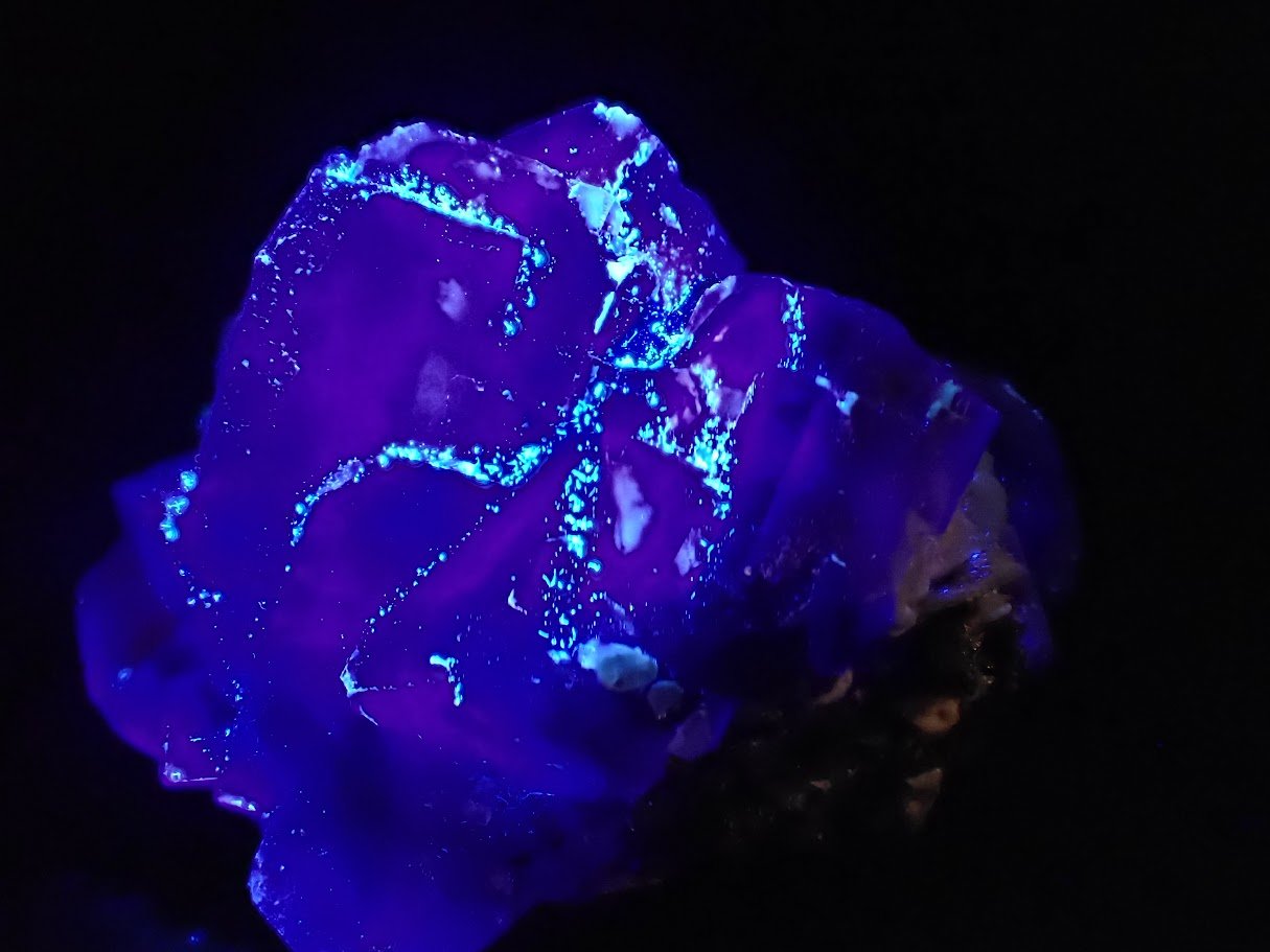 Yindu Fluorite with Barite, Chalcedony and Pyrite – Inner Mongolia, China